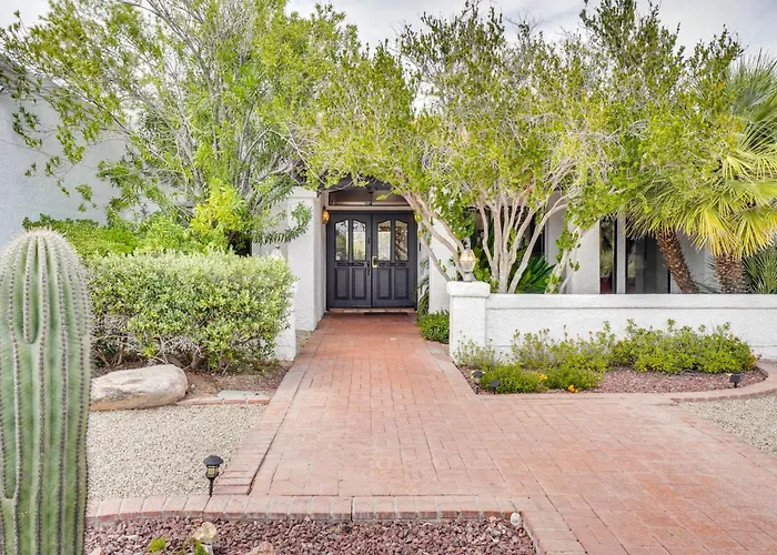 Casa vacanze Beautiful Oasis W/ Pool, Views & Privacy!